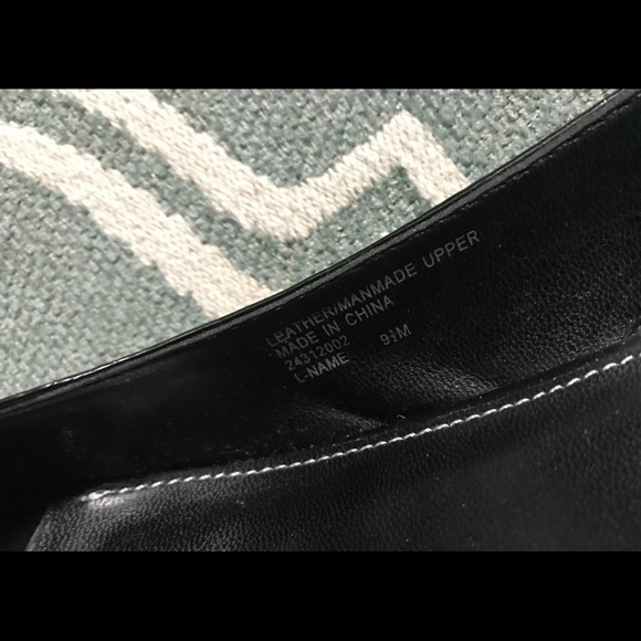 Franco Sarta black and white peep toe size 9.5 - Picture 5 of 5